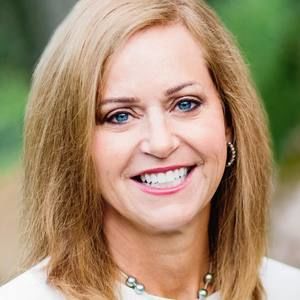 Meet your Posher, Debra